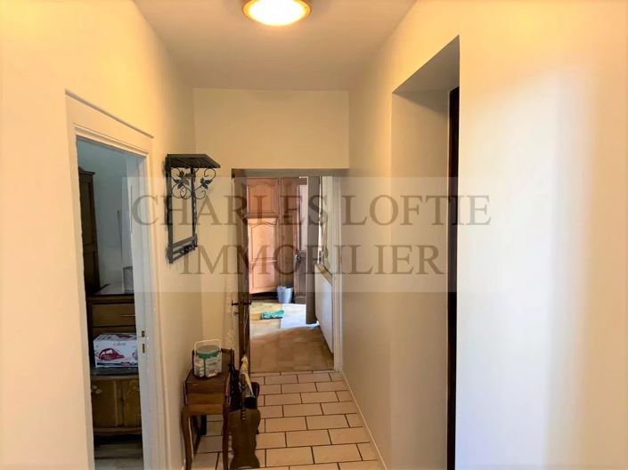 Image No.15-5 Bed House for sale