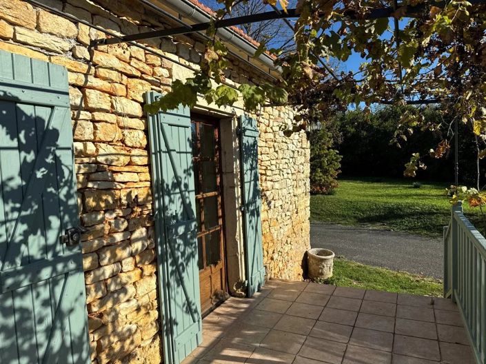 Image No.15-5 Bed House for sale
