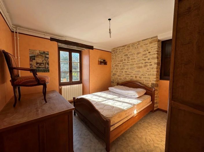 Image No.8-5 Bed House for sale