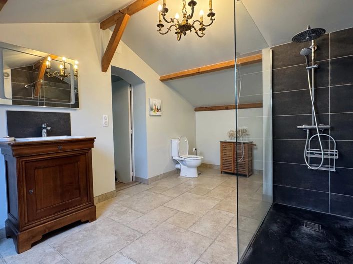 Image No.16-4 Bed House for sale