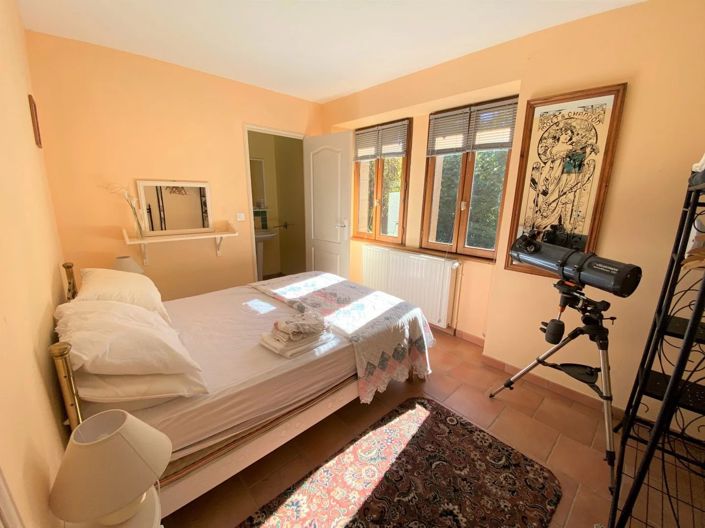 Image No.22-5 Bed House for sale