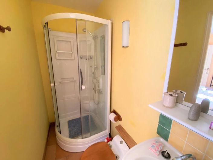 Image No.27-5 Bed House for sale