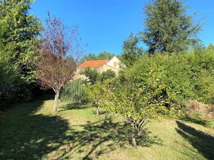 Image No.30-5 Bed House for sale