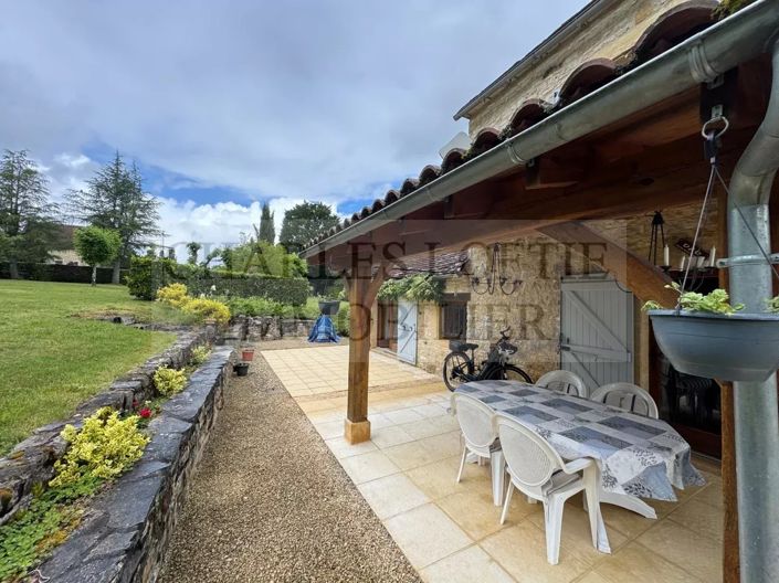 Image No.10-2 Bed House for sale