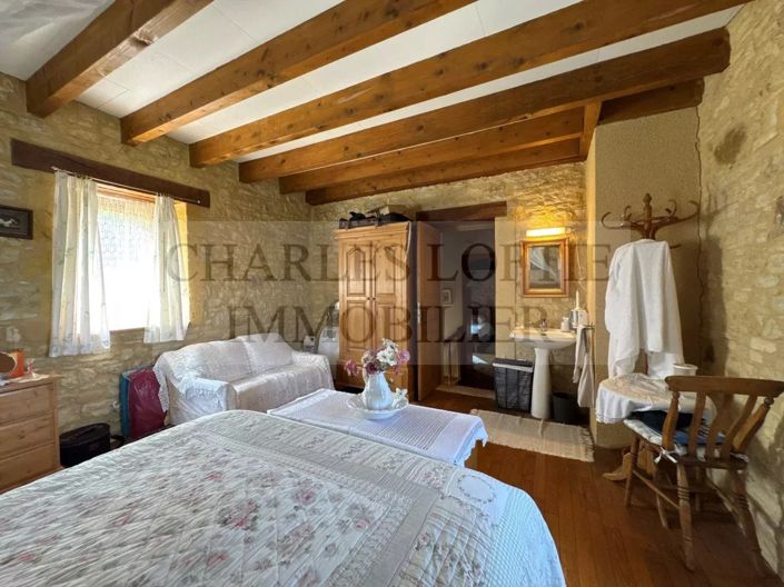 Image No.17-2 Bed House for sale