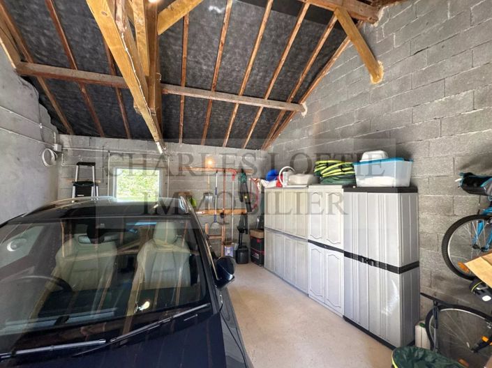 Image No.19-3 Bed House for sale