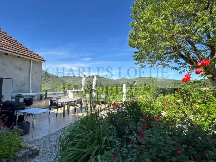 Image No.8-3 Bed House for sale