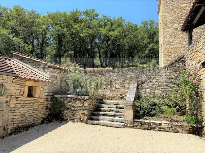Image No.21-3 Bed House for sale