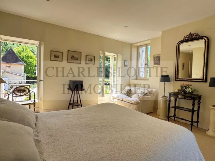Image No.13-4 Bed House for sale