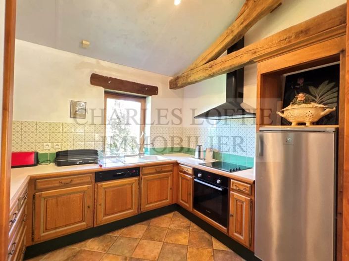 Image No.25-4 Bed House for sale