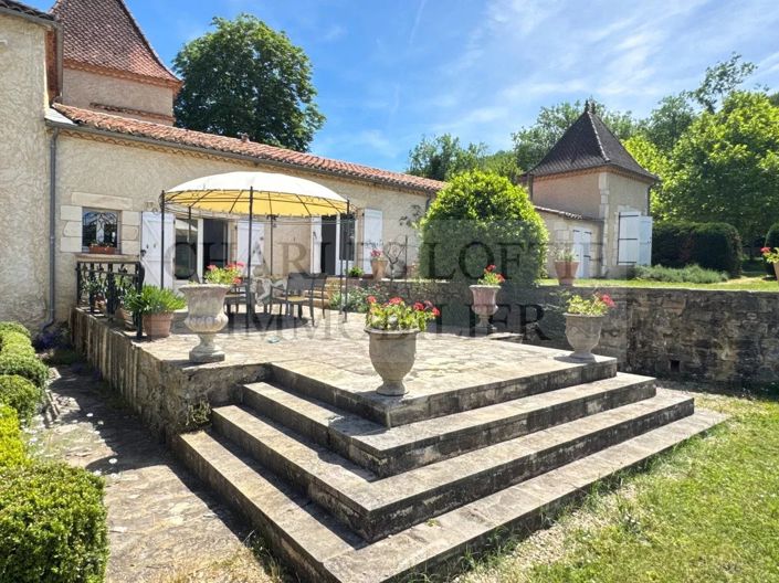 Image No.4-4 Bed House for sale