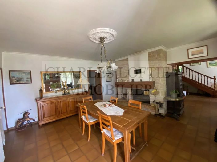 Image No.5-3 Bed House for sale