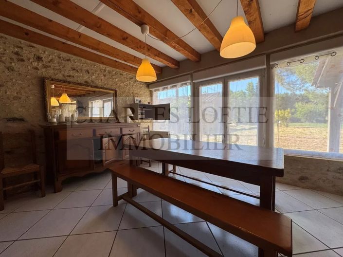 Image No.26-6 Bed House for sale
