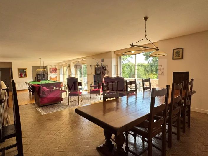 Image No.11-3 Bed House for sale