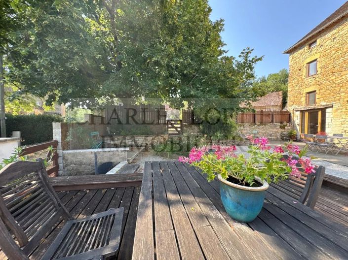 Image No.21-4 Bed House for sale