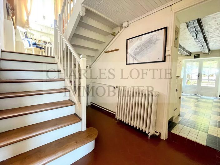 Image No.23-10 Bed House for sale