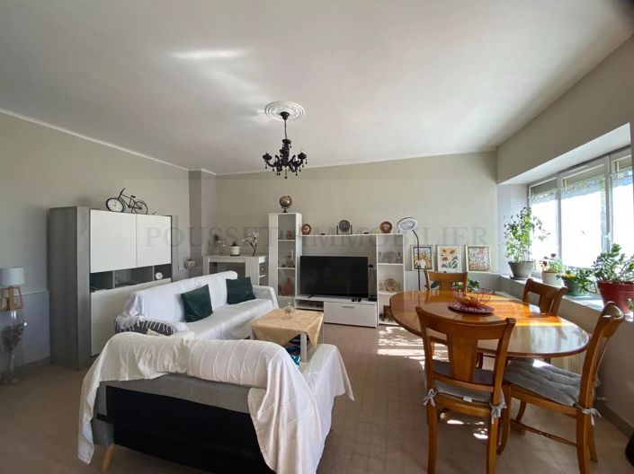 Image No.3-2 Bed House for sale