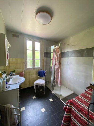 Image No.12-4 Bed House for sale