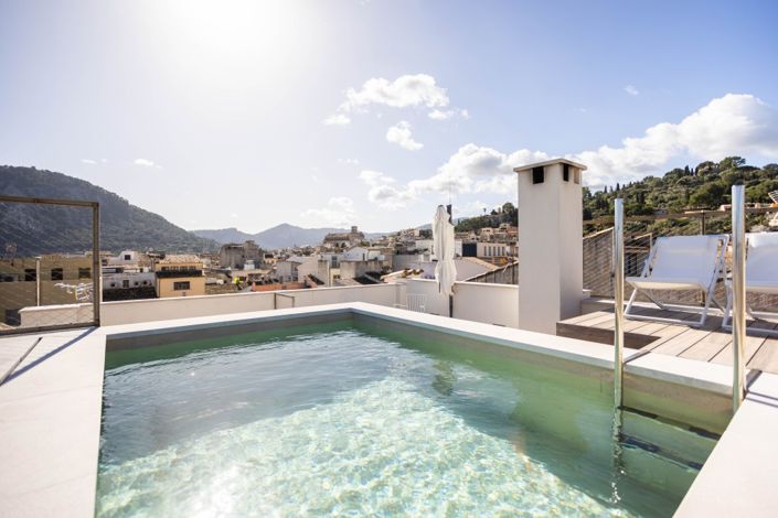 Image No.1-3 Bed Townhouse for sale