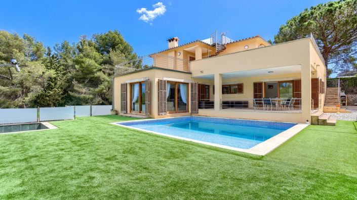 Image No.1-Villa de 5 chambres à vendre à Alcúdia