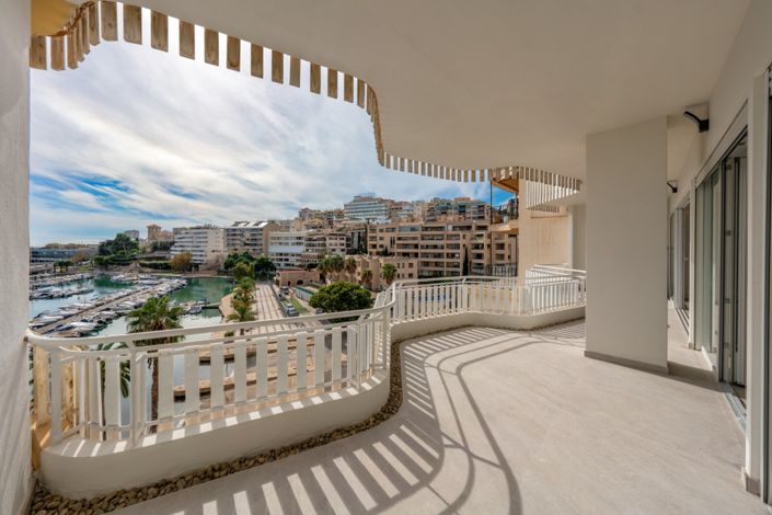 Image No.1-3 Bed Apartment for sale