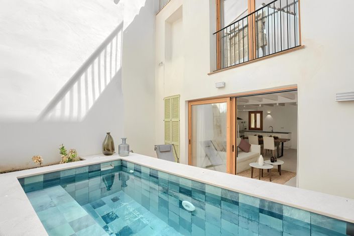 Image No.1-3 Bed Townhouse for sale