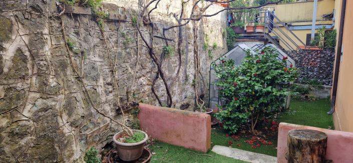 Image No.30-3 Bed House for sale