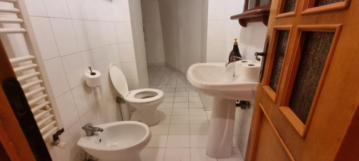 Image No.15-3 Bed House for sale