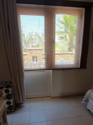 Image No.39-4 Bed Villa / Detached for sale