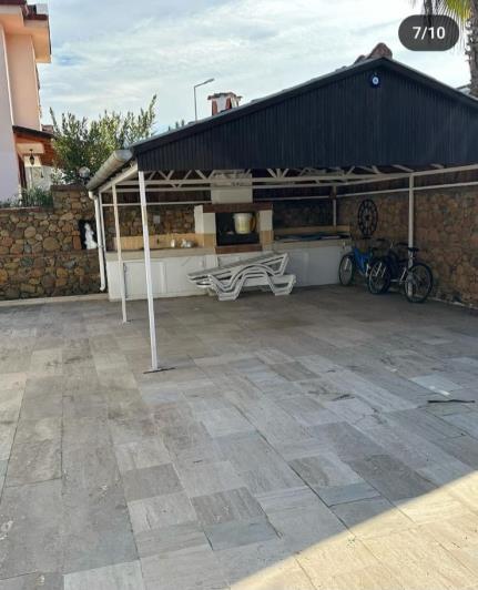 Image No.57-4 Bed Villa / Detached for sale