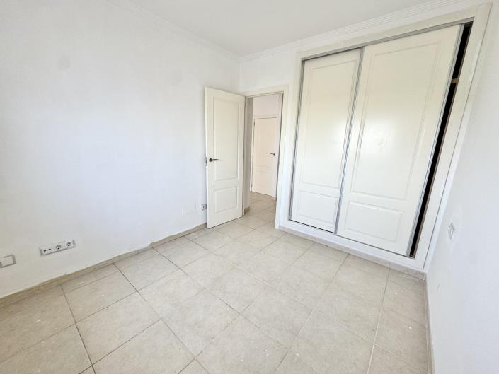 Image No.13-3 Bed Duplex for sale