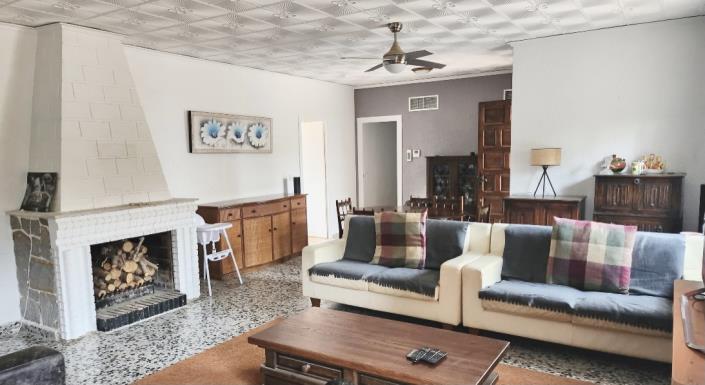 Image No.10-Maison de campagne de 6 chambres à vendre à El Carmoli