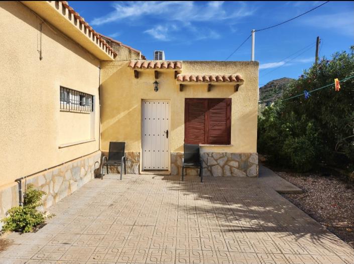 Image No.14-Maison de campagne de 6 chambres à vendre à El Carmoli