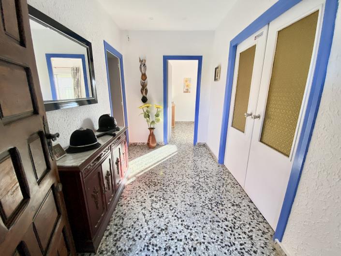 Image No.25-Maison de campagne de 6 chambres à vendre à El Carmoli