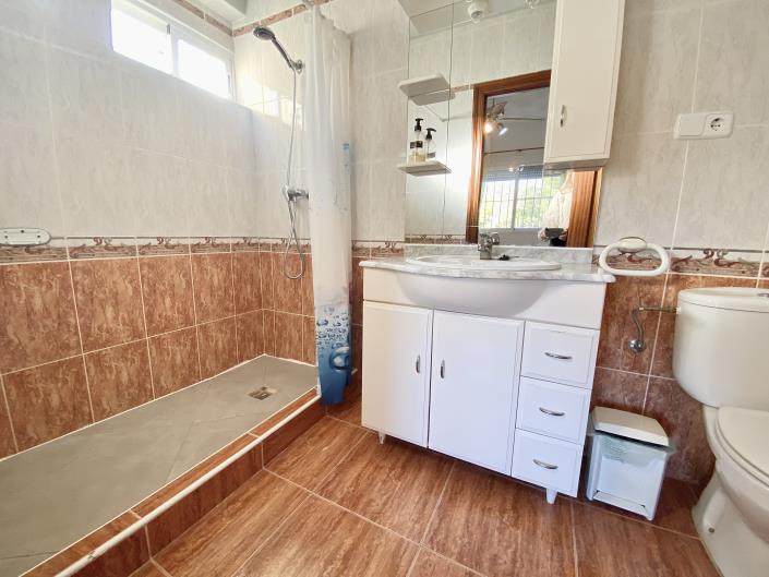 Image No.31-Maison de campagne de 6 chambres à vendre à El Carmoli