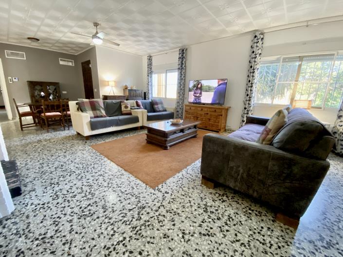 Image No.38-Maison de campagne de 6 chambres à vendre à El Carmoli