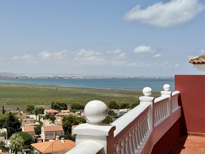 Image No.2-Maison / Villa de 4 chambres à vendre à El Carmoli