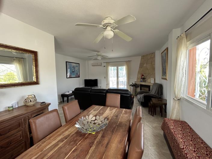 Image No.12-Maison / Villa de 3 chambres à vendre à Moclin