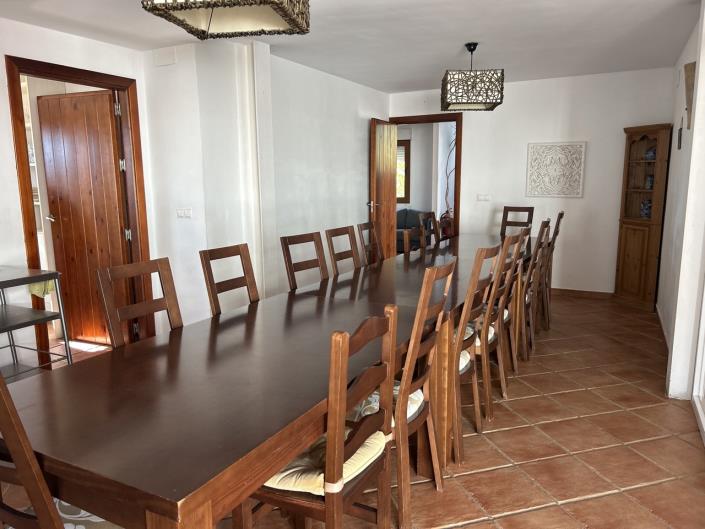 Image No.8-11 Bed Country House for sale