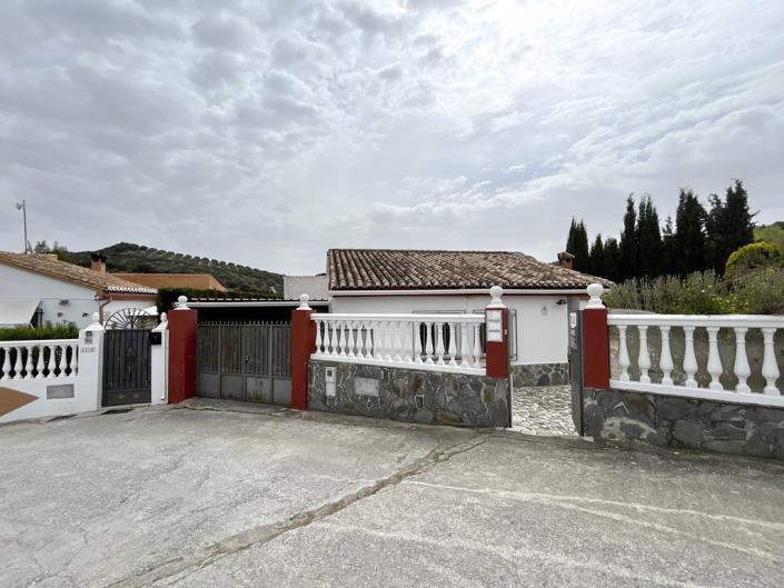 Image No.5-3 Bed Villa / Detached for sale