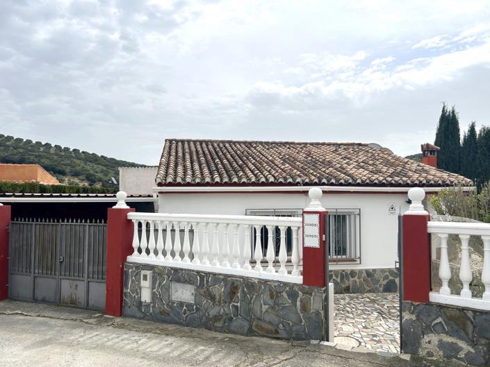 Image No.6-3 Bed Villa / Detached for sale