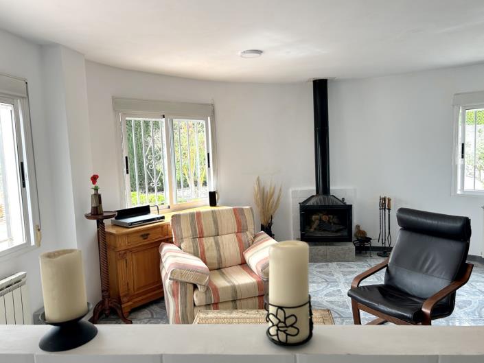 Image No.10-3 Bed Villa / Detached for sale