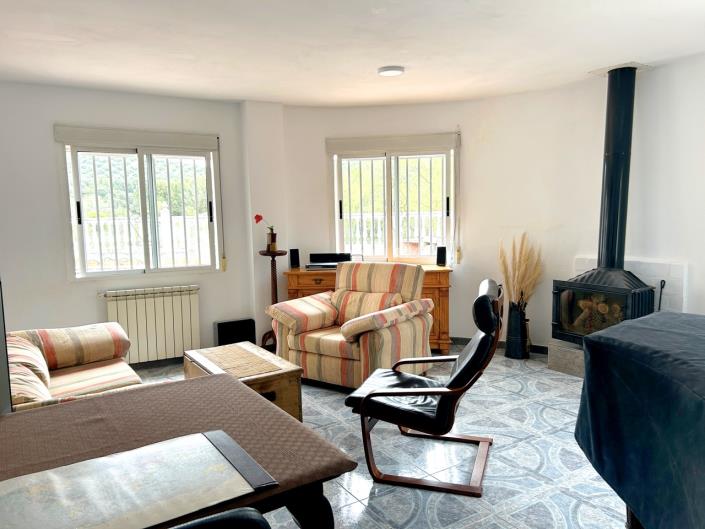 Image No.18-3 Bed Villa / Detached for sale