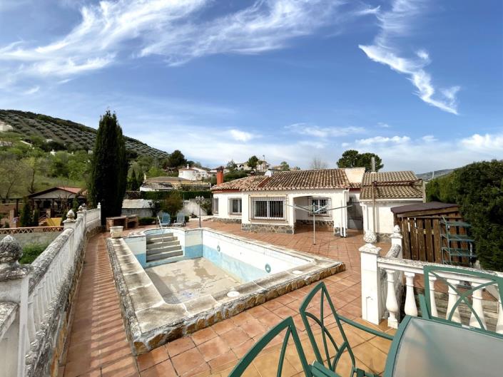 Image No.23-3 Bed Villa / Detached for sale