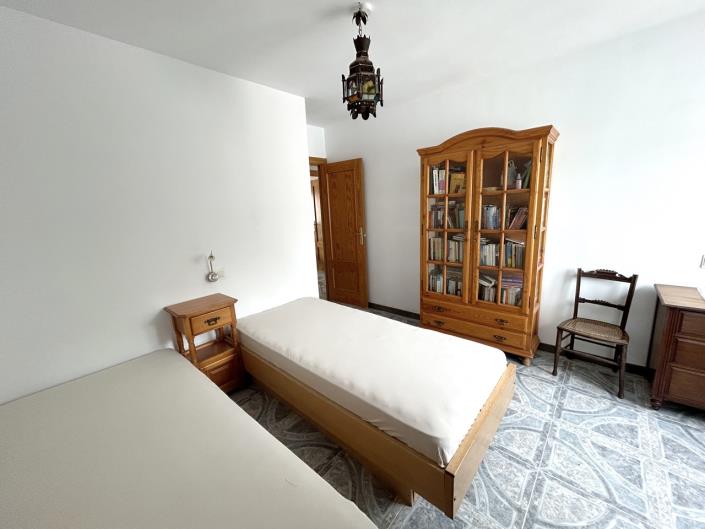 Image No.25-3 Bed Villa / Detached for sale