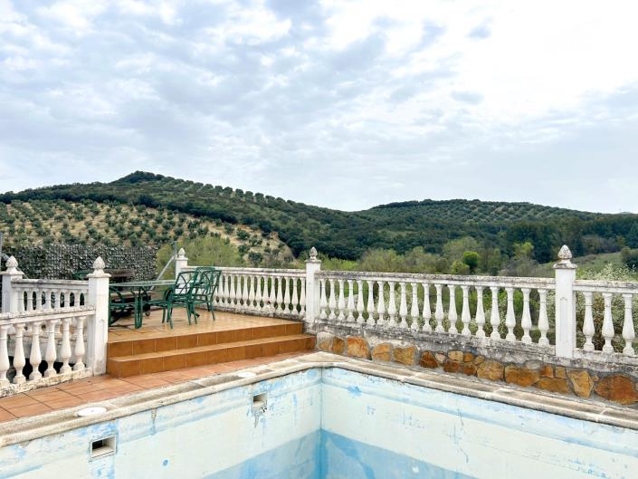 Image No.31-3 Bed Villa / Detached for sale