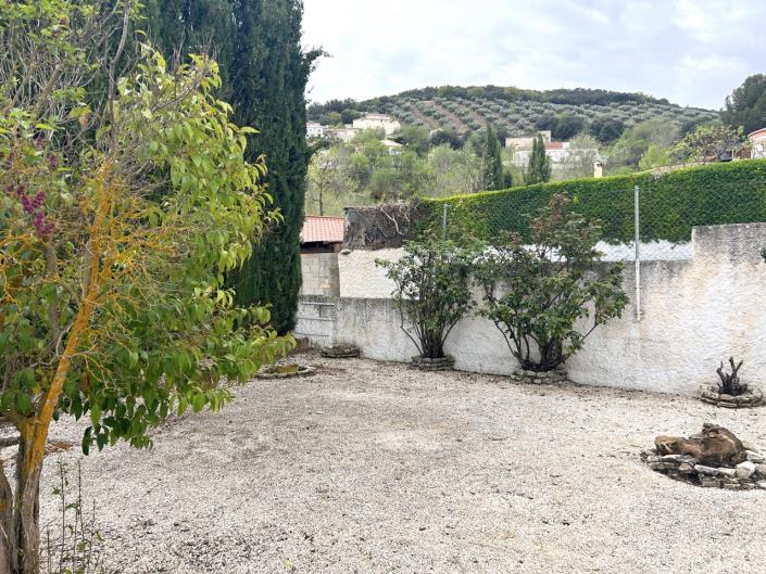 Image No.36-3 Bed Villa / Detached for sale