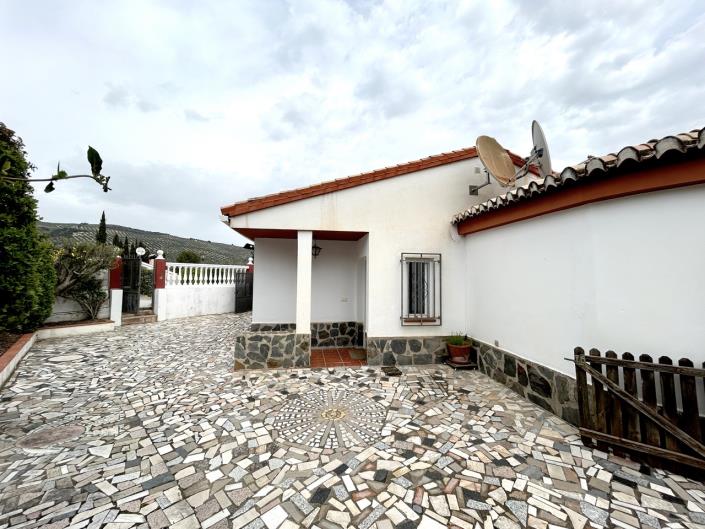 Image No.38-3 Bed Villa / Detached for sale