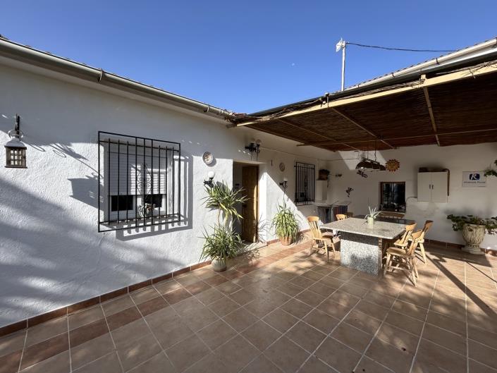 Image No.24-7 Bed Cortijo for sale