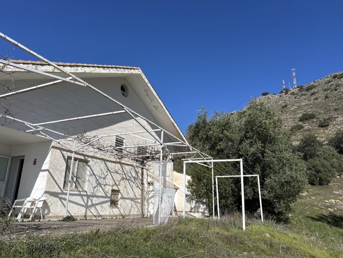 Image No.15-2 Bed Cortijo for sale